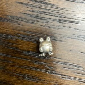 Pandora frog charm